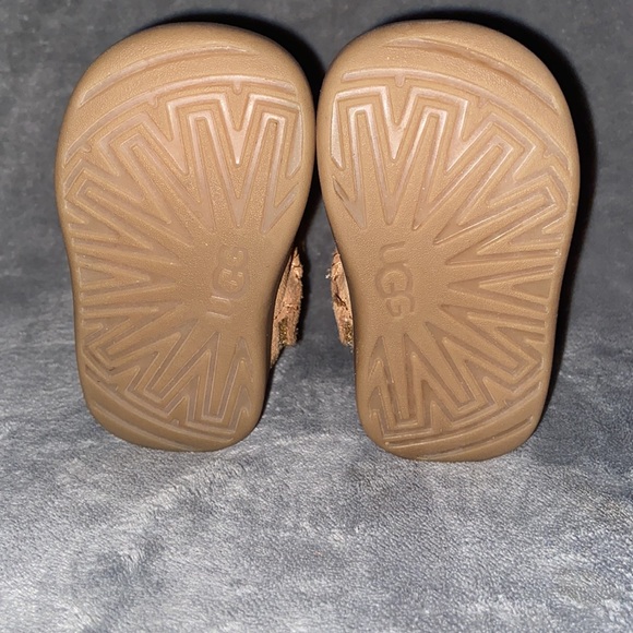 UGG Keelan Boot Babies Size 2/3 6-12 Months - Picture 5 of 10